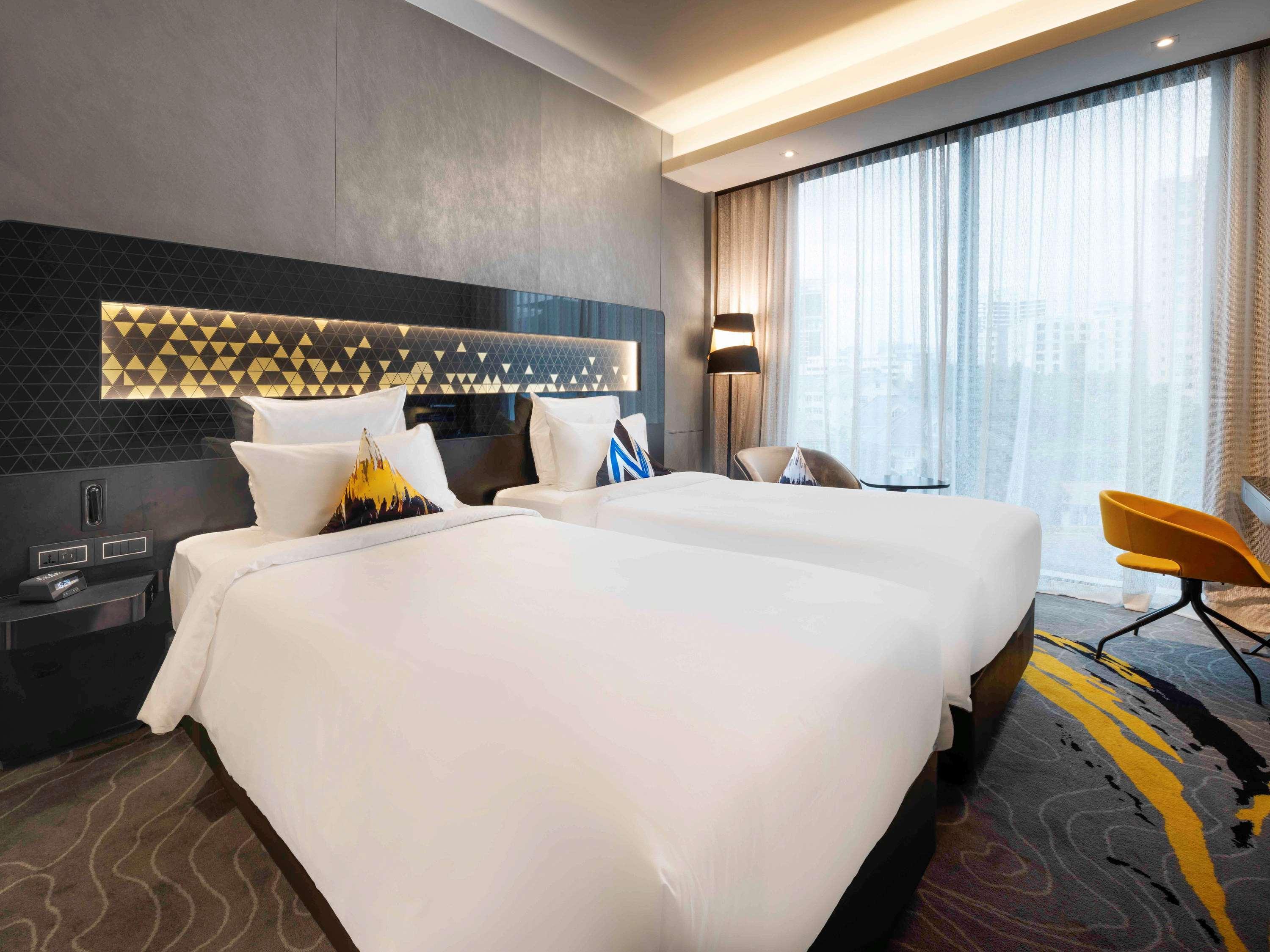 Novotel Singapore On Stevens Exterior foto