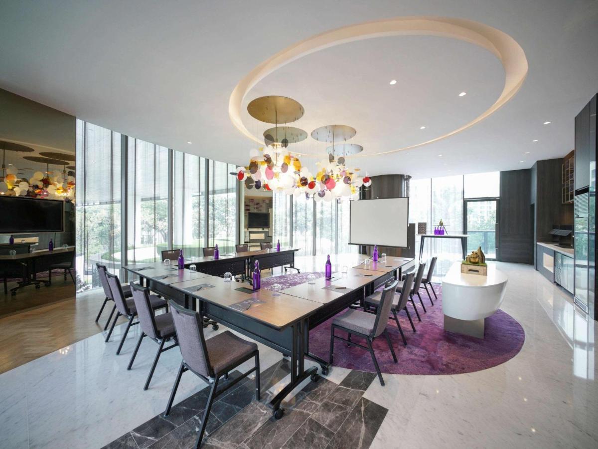 Novotel Singapore On Stevens Exterior foto